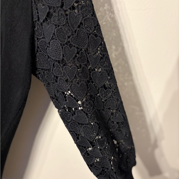 Sioni Black Blouse with Sheer Heart Sleeves. - Picture 5 of 8